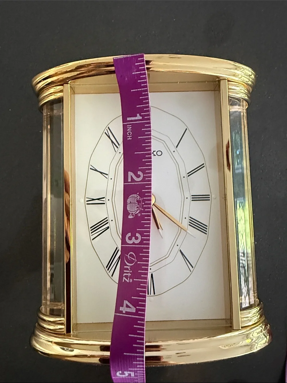 Seiko Gold Quartz Mantel/Desk Clock QHE017G w/Roman Numerals. w/Crystal Columns.